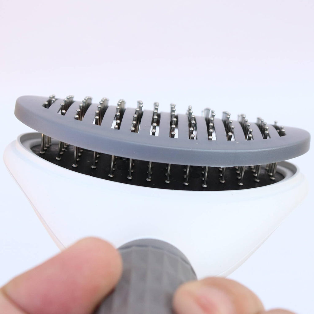 Premium Self-Cleaning Slicker Brush - Enhanced Deshedding Tool for Dogs and Cats with One-Click Cleaning and Ergonomic Grip, Suitable for Long and Short Haired Pets